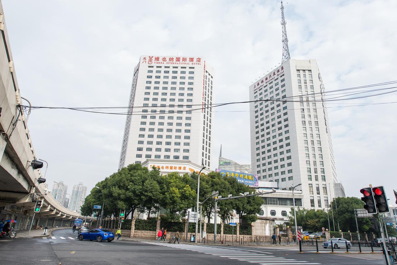 Vienna International Hotel Shanghai Train Station Exteriör bild